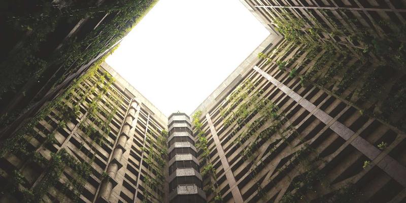 嵌入式系统与未来科技：深圳鸿创如何以合规性与可靠性引领医疗电子设备硬件研发