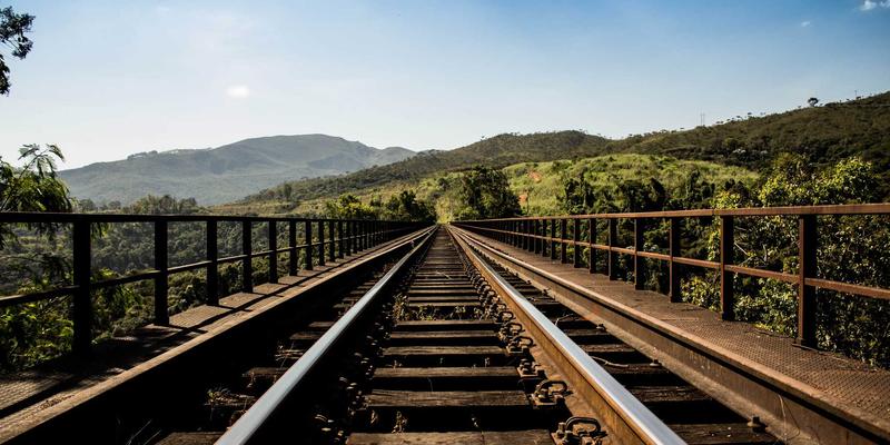 深圳鸿创：从设计到退市的电子产品研发全生命周期管理，定义未来科技新标准